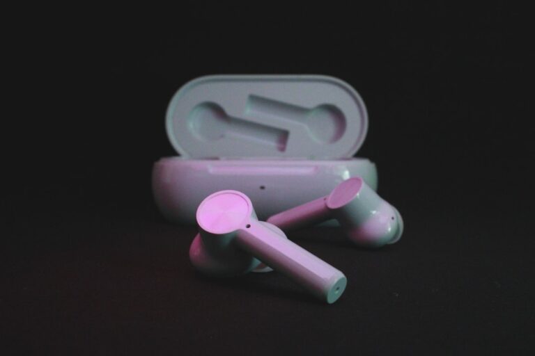 Enhance Your Listening Experience with Premium Headphones